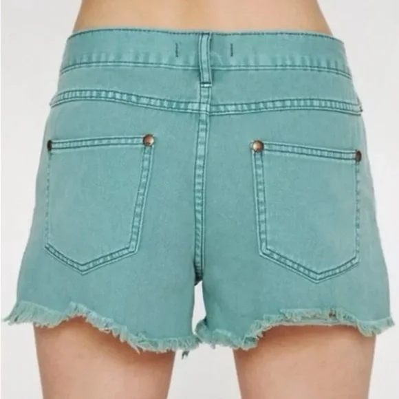 Free People green frayed shorts, size 28 - Picture 2 of 8